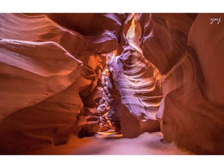 the curvy red rocks inside antelope canyon